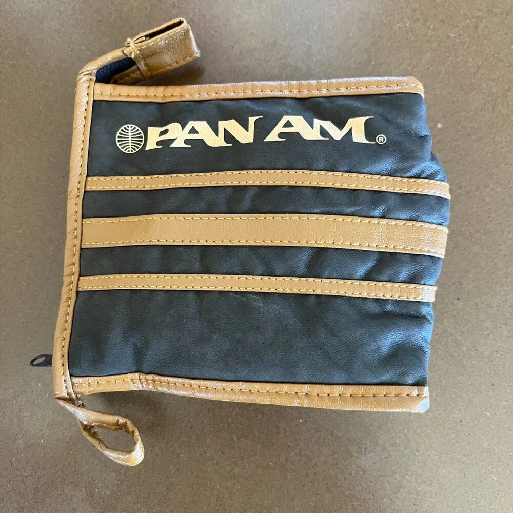 Vintage PAN AM Leather First Class Passenger Flight Amenities Travel Bag NEW